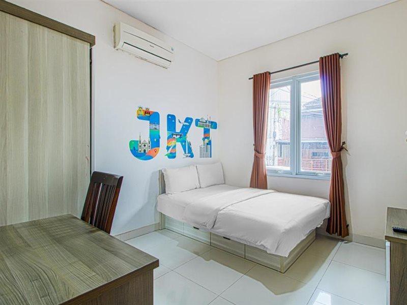 Anggrek Residence Jakarta Exterior foto